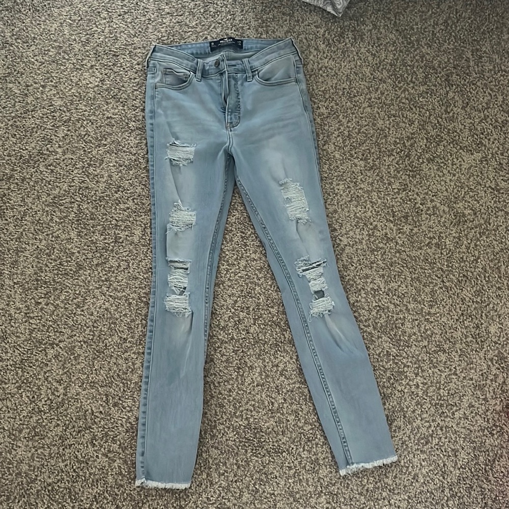 Hollister High-Rise Crop Super Skinny Jeans
